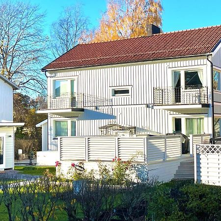 3 Rooms With Private Kitchen & Private Bathroom 5B Gävle Exterior foto